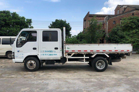 戶外用品托運(yùn)到國外要多少錢-鑫漢物流