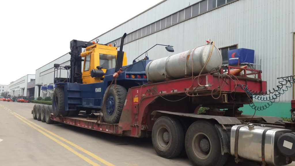 貨代公司價格表全解密：避開隱藏費用，3步算出真實物流成本 | 2025新版-鑫漢物流