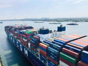 中國到美國物流多少錢？海運空運價格對比-鑫漢物流