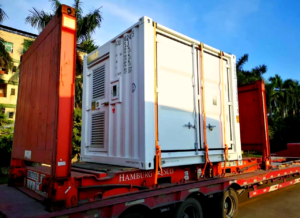 超尺寸/超重貨海運(yùn)全紀(jì)實(shí)：從車間到泊位，我們?nèi)绾斡谩昂撩准墶辈僮鹘幼∧愕摹安豢赡堋保?鑫漢物流